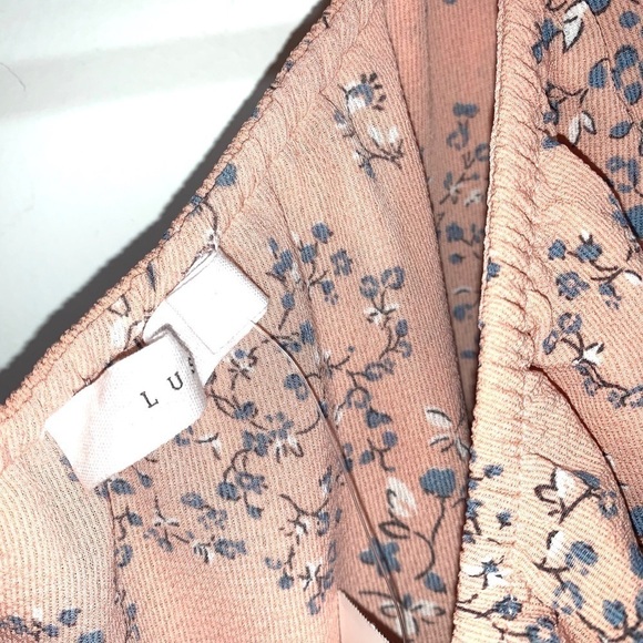 Lush floral dress - Picture 4 of 9